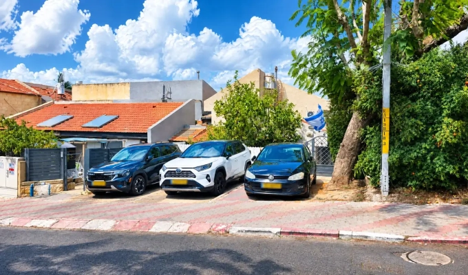 חזית הבית ברחוב הנגב 29 באריאל
